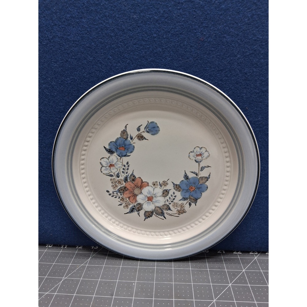 Crowning Fashion Dinner Plate Blue White Floral Johann Haviland Japan Dinnerware